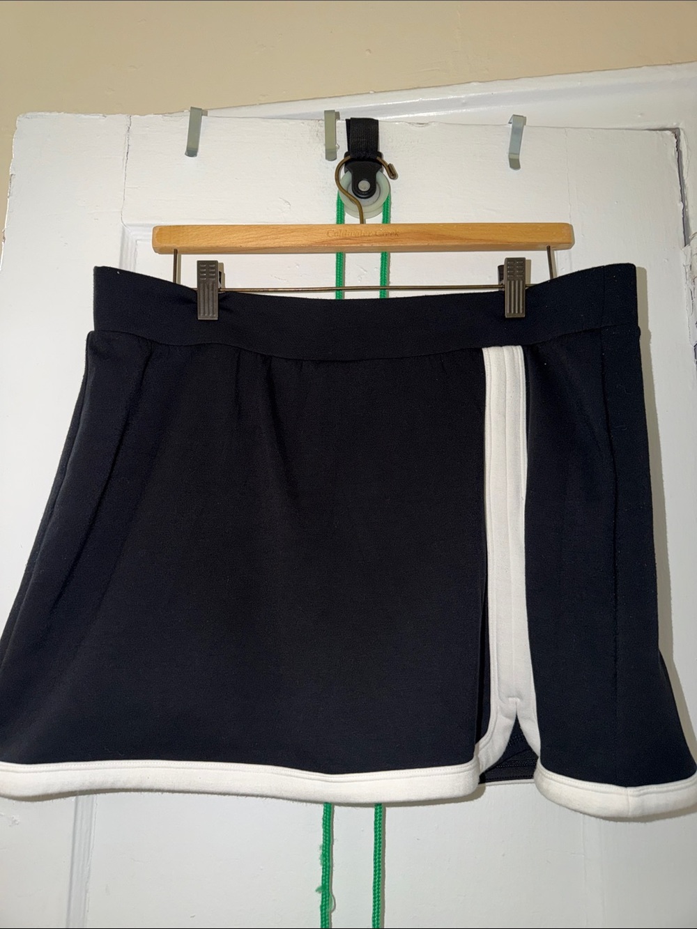JoyLab Black Athletic Skort with White Trim - Picture 1 of 5